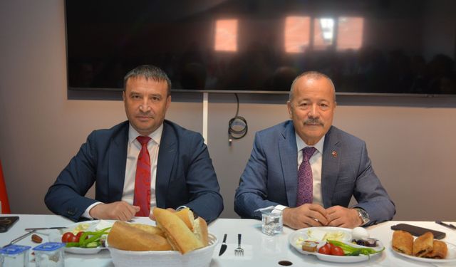 MHP Afyonkarahisar Teşkilatında Kritik Zirve: Dolunun Vurduğu Taşoluk ve Çıkrık’a Geçmiş Olsun Ziyareti