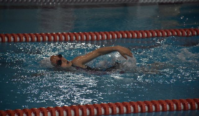 Geleceğin Kulaçları Afyon’da Buluşuyor: 5 İlden 200 Sporcu Yarışacak