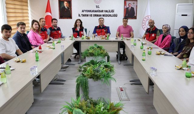 Afyonkarahisar İl Tarım ve Orman Müdürlüğü’nde Staj Heyecanı: Geleceğin Tarım Uzmanlarına Kurum Tanıtıldı