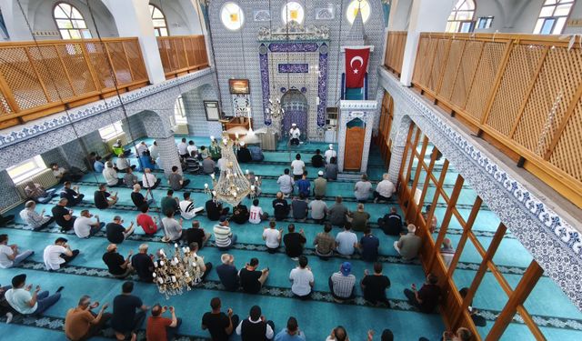 Genç uzman çavuş, eşi ve 8 aylık bebekleri dualarla anıldı: Silah arkadaşları unutmadı