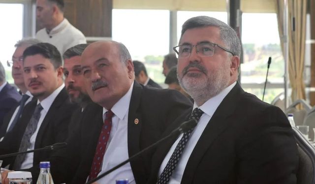 Milletvekili Özkaya, İçişleri Bakanlığı'ndaki kritik değerlendirme toplantısına katıldı