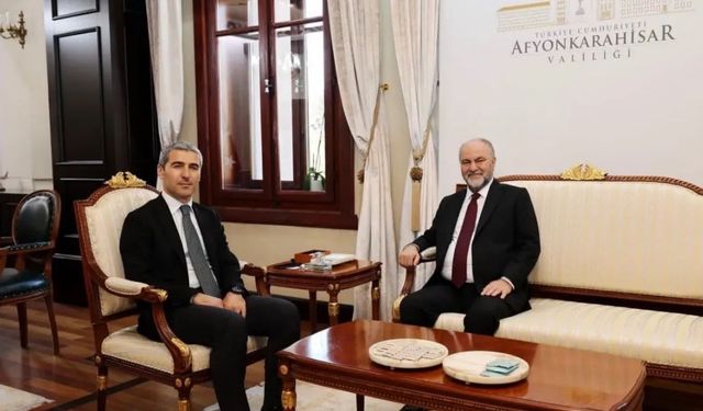 Büyükelçi Burhan Köroğlu'ndan Vali Naci Aktaş'a diplomatik ziyaret