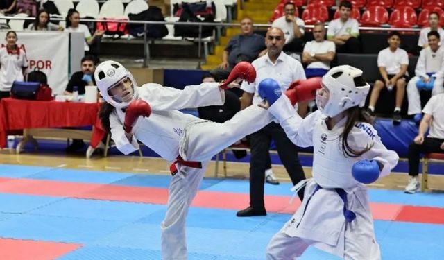 Karatede ANALİG heyecanı başladı: 8 ilden sporcular tatamide
