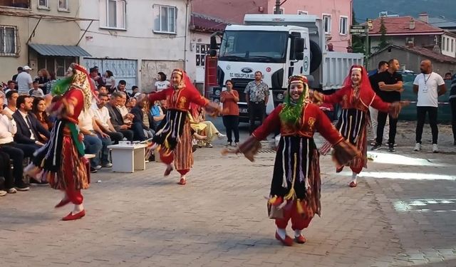 Yeşilçiftlik'te 14. MEYFES Kiraz Festivali yoğun katılımla kutlandı