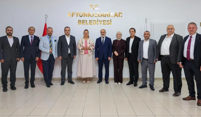 MÜSİAD heyeti Başkan Köksal'ı ziyaret etti: Afyonkarahisar'ın geleceği değerlendirildi