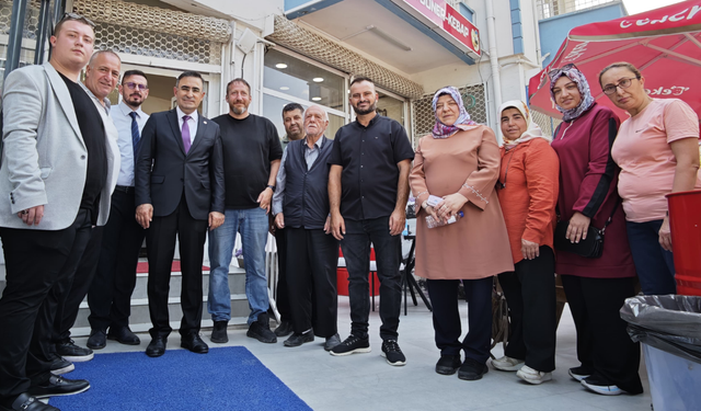 Milletvekili Arslan sahadan çıkmıyor! Bir günde ilçe ilçe, mahalle mahalle ziyaret yaptı