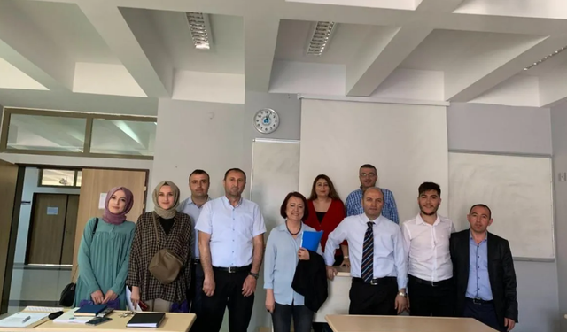 AKÜ Jeoloji Mühendisliği tercih döneminde adaylara kariyer avantajları anlatıldı