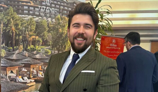 Yaralıya yardım etmek isterken canından oldu... Genç müdür Emre Özmersin, Milas’taki feci kazada yaşamını yitirdi!