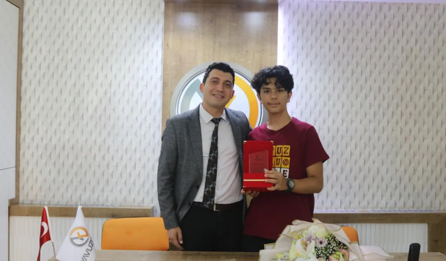 Afyonlu öğrenci LGS'de zirveye çıktı: Tek yanlışla büyük başarı