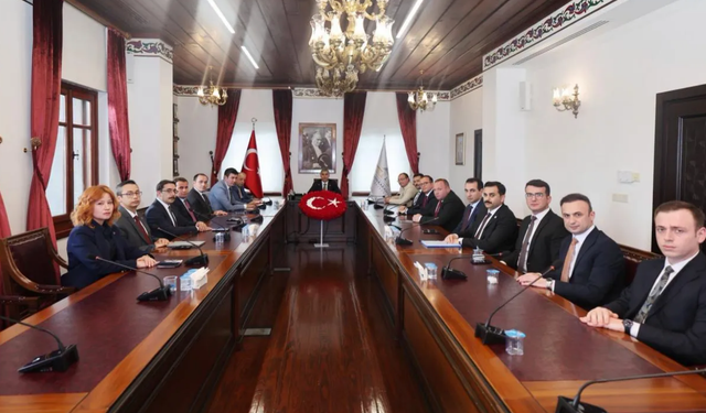 Afyonkarahisar'da koordinasyon toplantısı: Vali Aktaş il genelindeki çalışmaları değerlendirdi