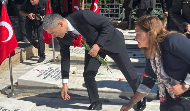 15 Temmuz'un yıl dönümünde Afyonkarahisar'da duygu dolu tören