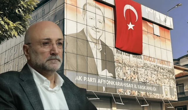 AK Parti Afyonkarahisar'da Kapsamlı Değişim! İl Yönetimi Toplu İstifa Kararı Aldı