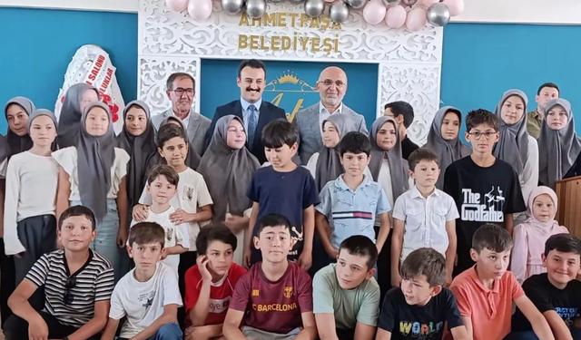 Sinanpaşa’da yaz Kur’an kursları tamamlandı: Öğrenciler yaz boyunca öğrendiklerini sergiledi