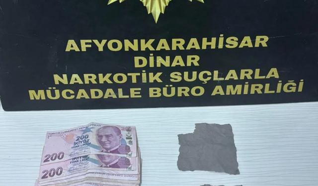 Afyonkarahisar’da sokak satıcılarına darbe: Uyuşturucu ve 8 bin lira ele geçirildi