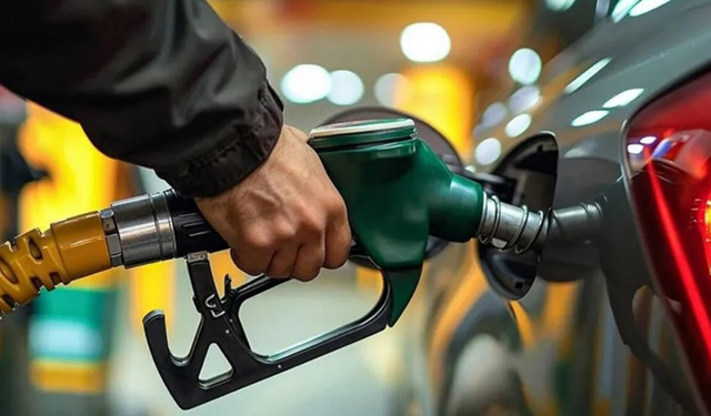 Motorinde ÖTV İndirimi Kararı Bu Gece Resmi Gazete'de Yayımlanıyor!