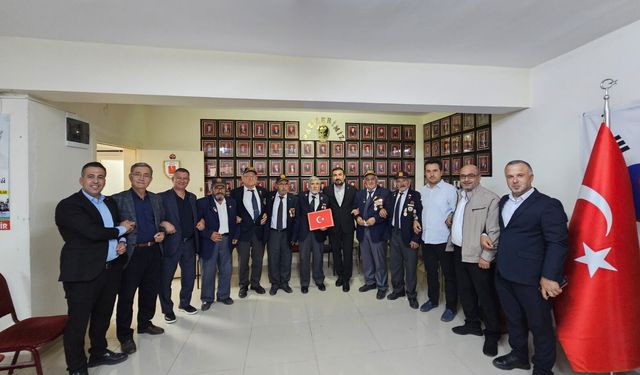 KAVAK’IN İLK DURAĞI ŞEHİT AİLELERİ VE GAZİLER OLDU! İŞTE O ANLAMLI ZİYARETİN DETAYLARI