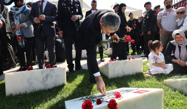 Afyon’da 5 Eylül şehitleri unutulmadı: 25 Mehmetçik dualarla anıldı