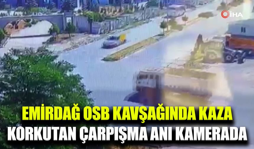 Afyonkarahisar’da kavşakta yaşanan kaza kameralara yansıdı