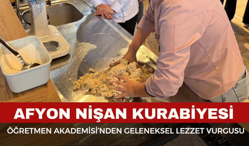 Öğretmenler Nişan Kurabiyesi Yaptı