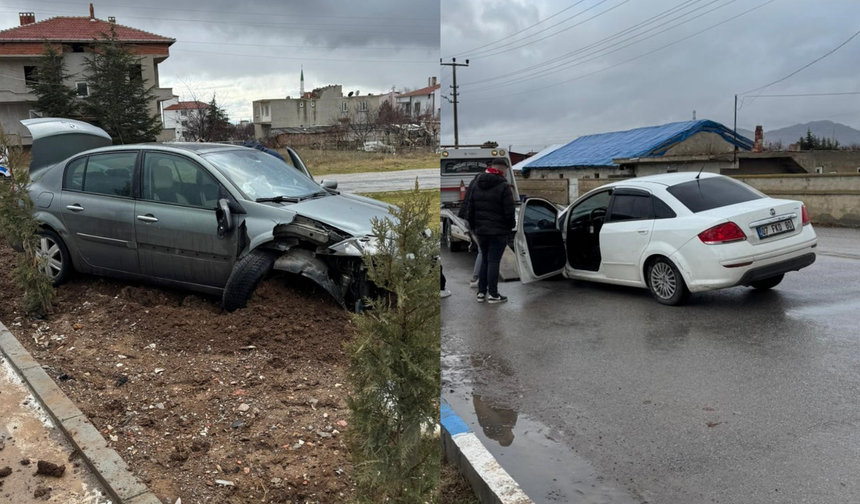 Sandıklı'da İki Araç Çarpıştı Kazadan Yara Almadan Kurtuldular