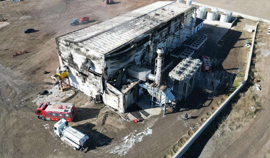 Afyon'da Korkutan Yangın Kontrol Altına Alındı