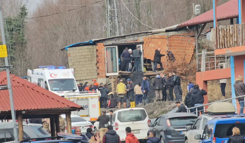 SON DAKİKA: ZONGULDAK’TA MADEN OCAĞINDA GÖÇÜK! 4 İŞÇİ MAHSUR, BİRİNE ULAŞILDI