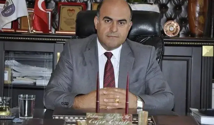 Eski Belediye Başkanı Oğlu Tarafından Öldürüldü: Hatay’da Aile İçi Tartışma Cinayetle Sonuçlandı