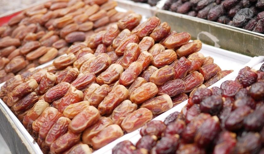 Afyon’da hurma fiyatları belli oldu