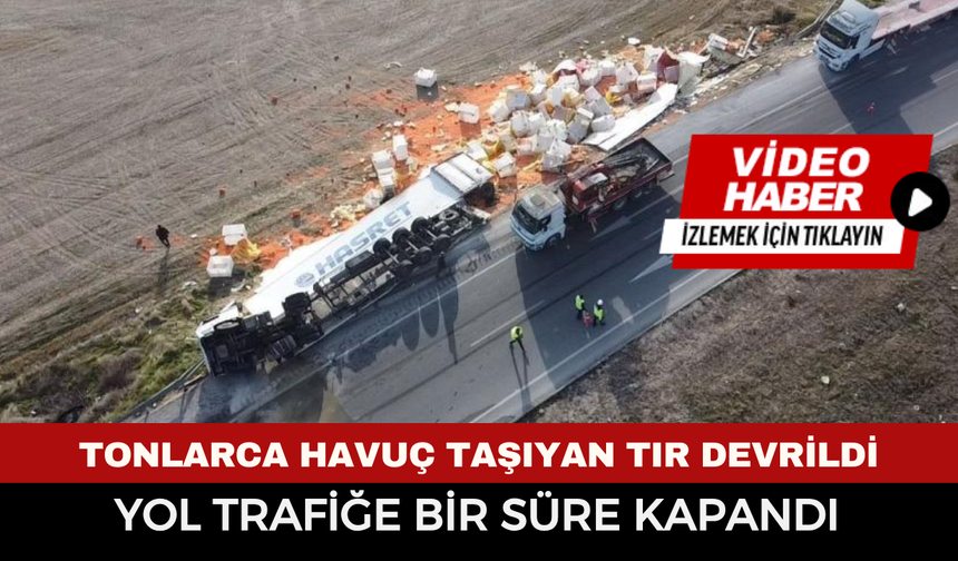 Afyon'da tır kazası, tonlarca havuç ziyan oldu