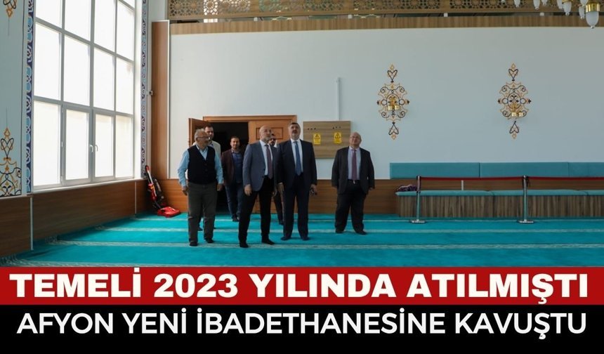 Siyasetten Manevi Mesai: AK Parti Heyeti İbadete Açılan Battalgazi Camii’nde!