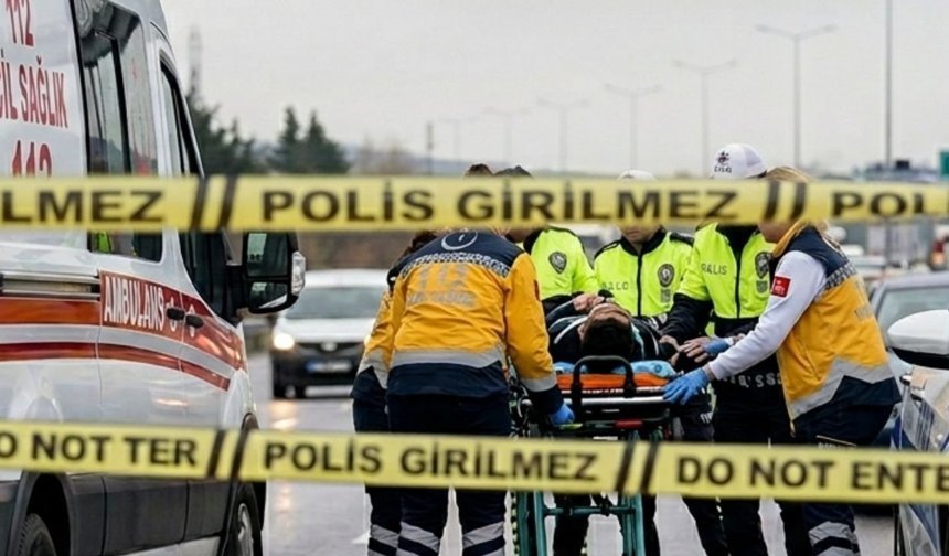 Afyonkarahisar’da Otomobil Tırla Çarpıştı: 2 Yaralı!