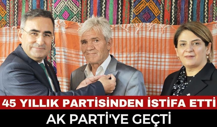 CHP'nin Belediye Başkan Adayı 45 Yıllık Partisinden İstifa Edip AK Parti'ye Geçti