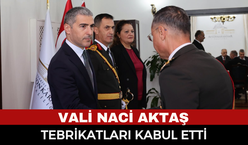 30 Ağustos Zafer Bayramı’nda Protokol Bir Arada! Vali Dr. Naci Aktaş Tebrikleri Kabul Etti