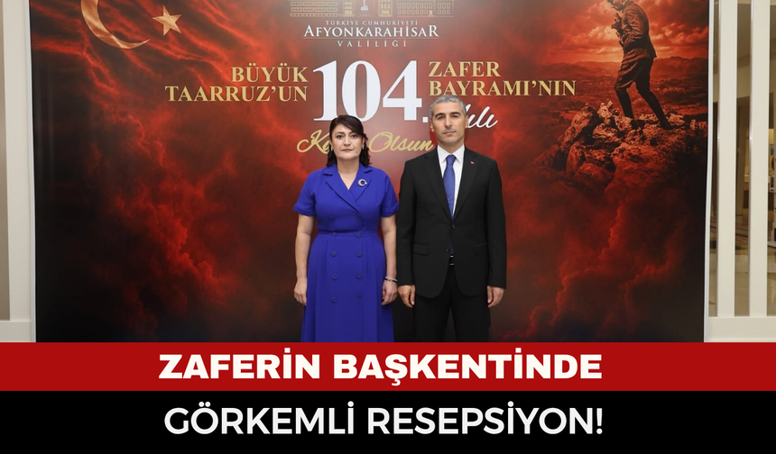 Büyük Taarruz’un 104. Yılında Unutulmaz Gece! Zafer Pastası Çocuklarla Birlikte Kesildi