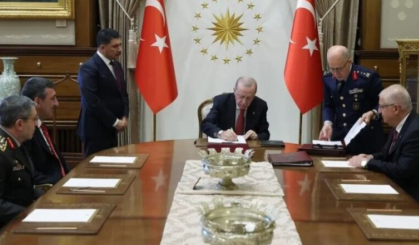 YAŞ kararları açıklandı mı, kimler terfi etti, kim emekli oldu?